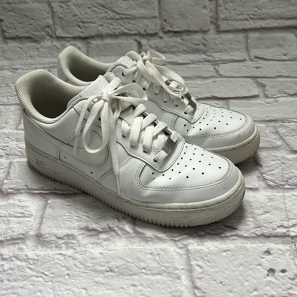 Nike Air Force 1 White Sneakers